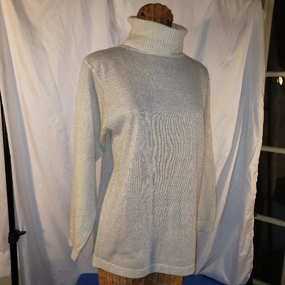 Ladies CRYSTAL-KOBE Cowlneck Sweater w/Metallic Threads in White - L